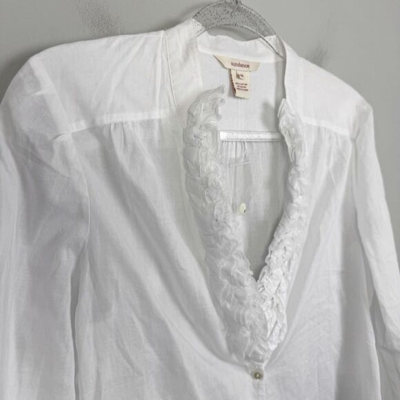 SUNDANCE | NEW 100% Cotton White Ruffle V-Neck Button Shirt Women’s Size Medium - Picture 2 of 7